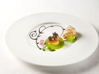 【Une expérience gastronomique mémorable】 10 plats au total