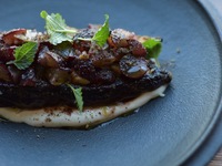 Florence eggplant steak with Middle Eastern essence