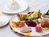 9/1～【ランチ】ビストロプレート＋和栗のミニマロンシャンテリー＋ワンドリンク