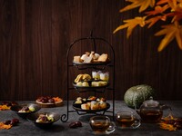 【アフタヌーンティー】豊富なスイーツとセイボリー＋ロンネフェルト紅茶等フリー（平日）