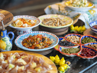 [October 17, 5:30 PM / 6:00 PM (for children ages 6–12)] Dinner buffet with one drink included