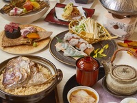[Autumn Special Course] Choose from ‘Shabu-shabu in golden dashi with autumn yellowtail’ or ‘Conger eel tempura sushi simmered in sweet sauce & tempura featuring autumn delicacies’, served with rice cooked in a clay pot. Special weekday price: 4,980 yen / Regular weekend/holiday price: 5,980 yen (tax included).