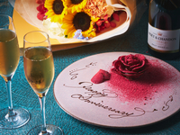 【Option】Anniversary Plan with Champagne, Dessert & Flower