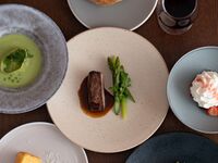 7/17 onwards: [Dinner] A casual 5-course dinner set + free-flow sparkling wine (3 hours)