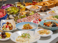 SIDETRACK Original Lunch Buffet (available from September 1, 2026)