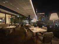 【Summer Special Price★Private Terrace Exclusive】Casual Dinner Party with Free-Flow Drinks, Including Sparkling Wine and Draft Beer