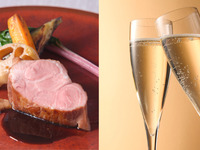 8月限定【CHEFS SELECTION】★乾杯スパークリングプレゼント★前菜は横浜野菜のバーニャカウダ・メインは鱸や北海道産豚肩ロースのWメインが愉しめるフルコースランチ（平日)