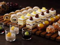 《平日》大人 スーパースイーツビュッフェ～栗とぶどう～