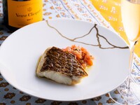 【Indoor Exclusive Special Price】Appetizer Tower + Choice of Main Dish