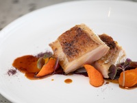 [Il Ortolana] Charcoal-grilled domestic herb-fed chicken + buffet (adults)