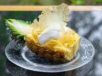 パイナップルボートのマンゴースノーアイス（インペリアルクラブ会員のみなさま）
