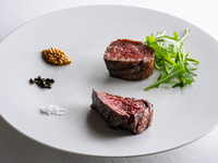 【Grill Course】神戸牛食べ比べ グラスシャンパン付き 9/4～
