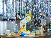 【平日/WEB15%OFF】コンラッドサマーベア付「シャインマスカット × キャラメル」アフタヌーンティー