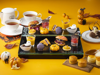 Halloween Afternoon Tea ★ Weekdays (Reservations at 11:30)
