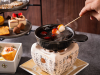 【みたらし団子付き　和のアフタヌーンティー】季節のスイーツとお食事＋揖斐茶や紅茶等フリー