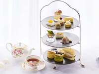 Premium Afternoon Tea～洋ナシのフランベ付き～