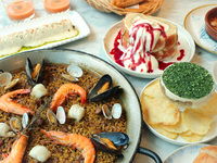 [Lunch] CHEF’S COURSE – 8 courses ¥6,800