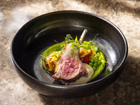 KASA/8周年記念 サステナブルランチ カジュアルコース（お好みのスターター ＋ お好みのメイン＋ドリンク）