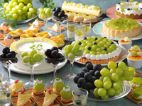 9月5日～9月27日　ランチ〜実りの秋ブッフェ〜シャインマスカット&巨峰食べ放題・食べ比べ〜　大人