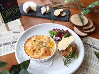 【9月限定ランチ】Cheese Lover’s Delight  シーフードのチーズグラタンと ハーブチキン