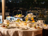 サーロイン「EXPERIENCE」SHINE MUSCAT  HIGH TEA