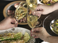 【STANDARD COURSE  PARTY PLAN】前菜4種、パスタ2種、グリル、デザート含む全8品