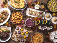[Saturdays, Sundays, and Holidays only] Autumn afternoon tea buffet