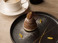 【土日祝】【9月以降】要　潤さんプロデュースコーヒー「THE EVER GREEN COFFEE」とケーキセット