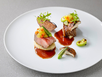 Menu de saison 季節のフレンチコース（メイン黒毛和牛ロース肉）　