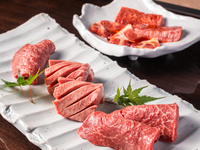 【シャンパンを含む3ｈ飲み放題付プラン】☆炭火焼がメインの当店スタンダードコース+プレミアム飲み放題プラン