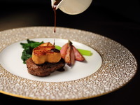 コース・セゾン - Course Saison - メインを「牛ヒレ肉とフォアグラ　ロッシーニ風」ランクアップ15000円 （事前決済）