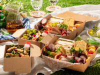 [Limited time: Sep 15–Nov 30] 1 Picnic Box (serves 3) ★Oval Point Program member price