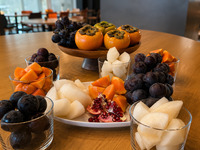 [Weekends & Holidays] Aloft Lunch Salad Bar with All-You-Can-Eat Autumn Fruits
