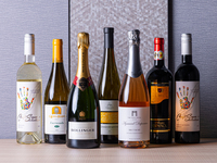[Sommelier’s Selection] Premium Osaka Wine Gathering | Welcome Glass of Champagne & 90-Minute Free-Flow