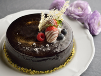 チョコレートケーキ　直径15cm　11/1～