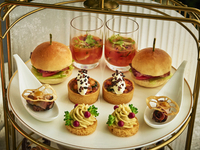 Christmas Night Afternoon Tea with Lindt Chocolate + Unlimited Stay Time <Light>（Reserved for Groups of 5–10 Adults）