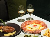 【아라카르트 & 프리 플로우】 스파클링 와인을 포함한 음료 무제한 플랜! 식사는 좋아하는 물건을 주문하십시오.