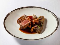 【New York Bar Experience + Dinner Course – 4 dishes】One Starter · Two Main Courses · Dessert