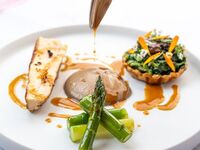 Lunch Course: Le Menu Dégustation – Wine Pairing Course