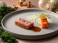 【Xmas2026】<グラスワイン2杯付>　アッシュで過ごす、 光あふれる聖夜の昼食会　￥19,600