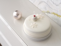 バニラ ＆ キャビアライム クリスマスケーキ