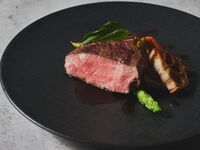 12月26・27日限定！【年末ディナー】旬の食材を使った前菜や肉料理＆魚料理など Wメインディナー全5品～CHEF'S SELECTION～