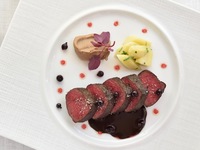 Menu déjeuner exclusif de Noël avec accords vins