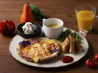 Ghostly shenanigans! Kids’ plate