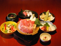 【ご接待/ご会食/個別】一人一鍋会席特選神戸牛のすき焼きと握り寿司コース2時間飲み放題付き9500円