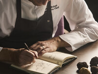 Chef Paolo's Table ～Tailor the Flavors of Autumn to Your Taste with Black Truffles～