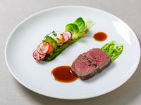 Xmas 2026 — Dinner B