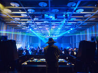Early group discount <6 people/Premium Plus seats> COUNTDOWN PARTY 2026 - 2027