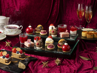 Té de la tarde Velvet Rose Noël con vino espumoso ★ Días laborables (reservas a las 16:30)