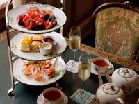 [Dessert Cafe]Strawberry Chocolat Afternoon Set  [January 12 -March 19, 2027]